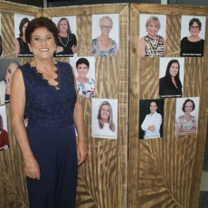 Em Araranguá, mulheres são homenageadas com Troféu Alzira Rabello 