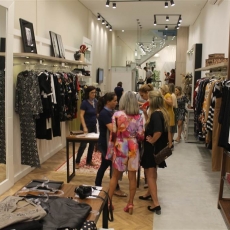 Juliana e Camila abrem as portas da new store Monalisa Modas