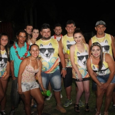 Carnaval Confete  e Serpentina no Grêmio Fronteira