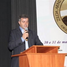 Prefeito de Forquilhinha recebe prêmio Prefeito Empreendedor