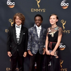 Red Carpet Emmy 2016: Vestidos que brilharam em LA