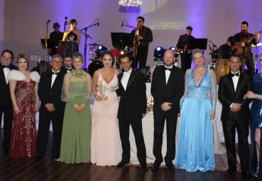 Grande Gala em Urussanga homenageia personalidades