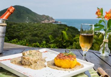 Del Vino: Praia do Rosa alia gastronomia e vinhos para atrair visitantes