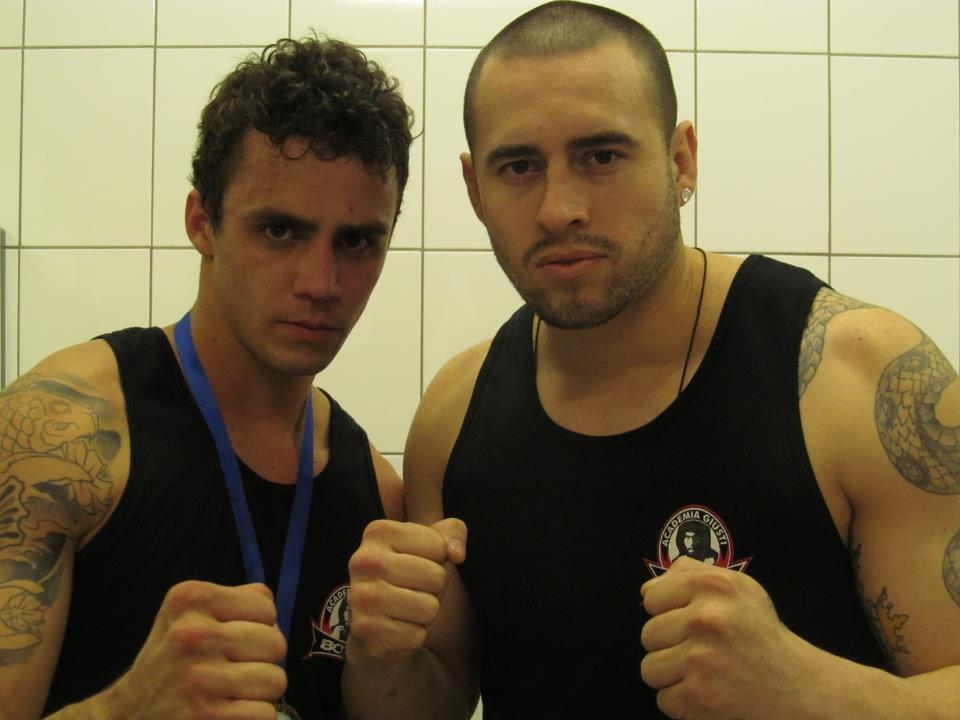 Atleta Felipe Pereira vence catarinense de Boxe