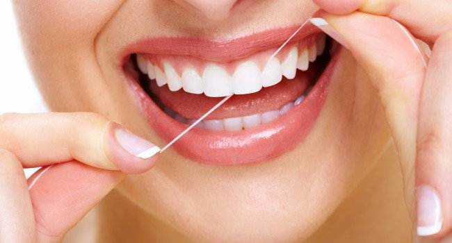 Higienização dos dentes é fundamental para uma vida saudável