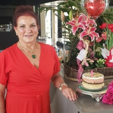 Iracema Possamai Valvassori comemora aniversário com delicioso brunch