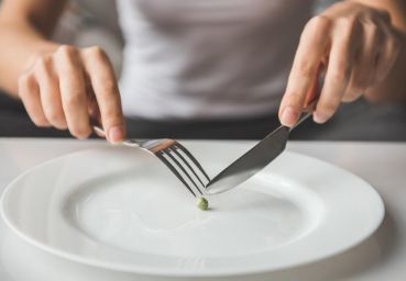 Transtornos alimentares: descubra o que causa e como tratar