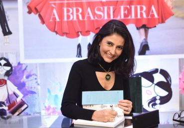 Alice Ferraz lança seu primeiro livro: Moda à brasileira