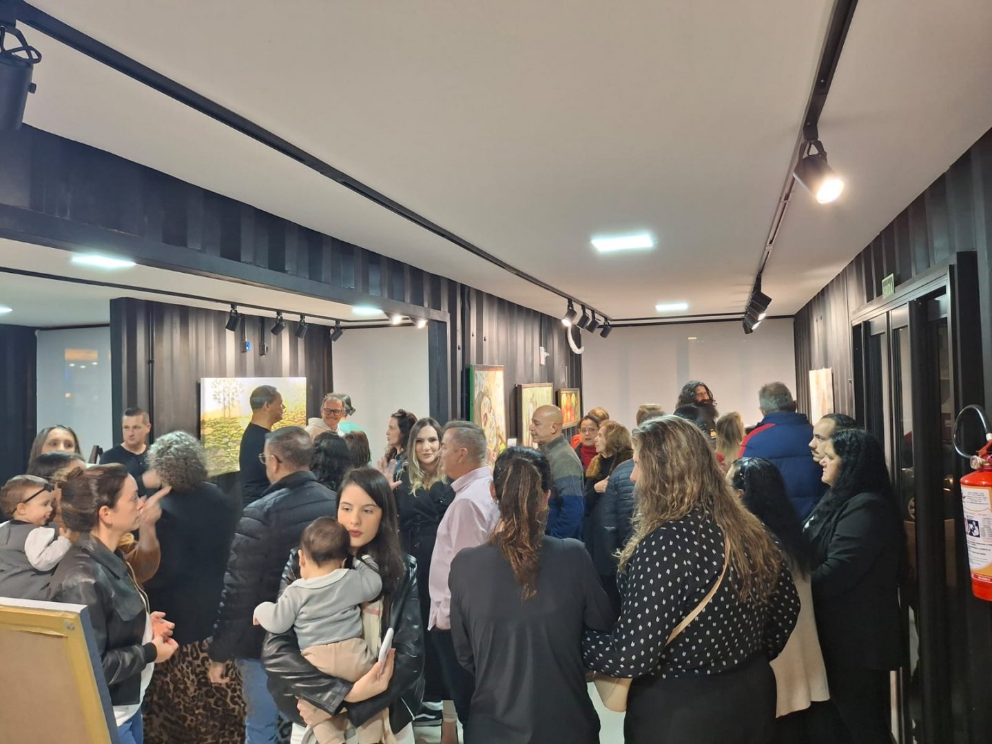 Galeria Abrão Scotti é inaugurada